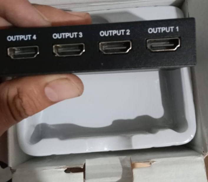 TP Link 8port switch 7