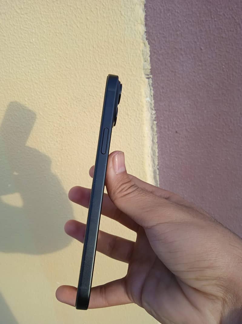 iphone 15 plus 2