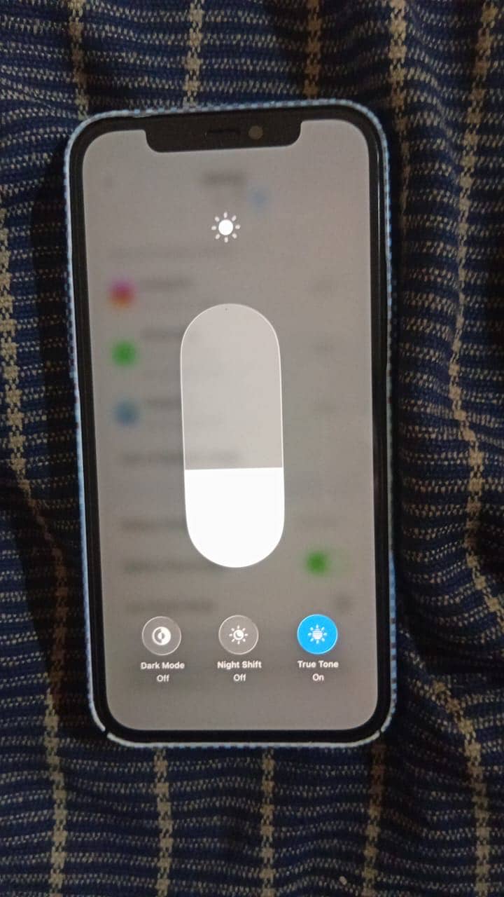Iphone 12 3