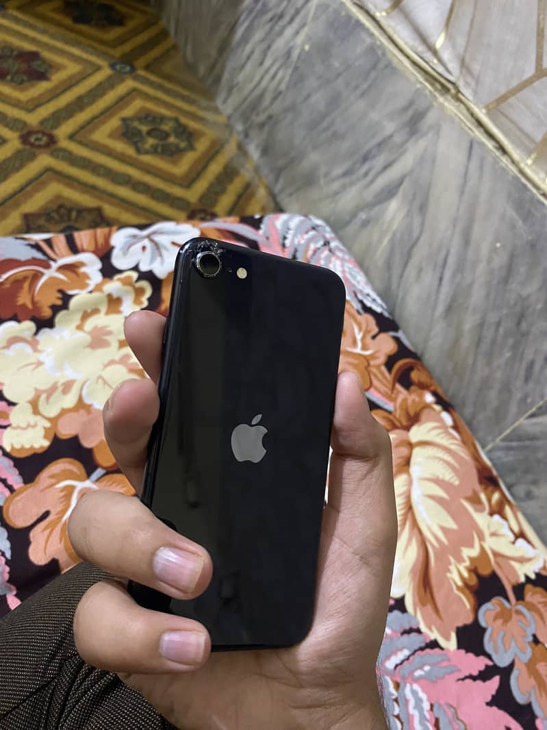 IPHONE SE2022 3rd generation 3