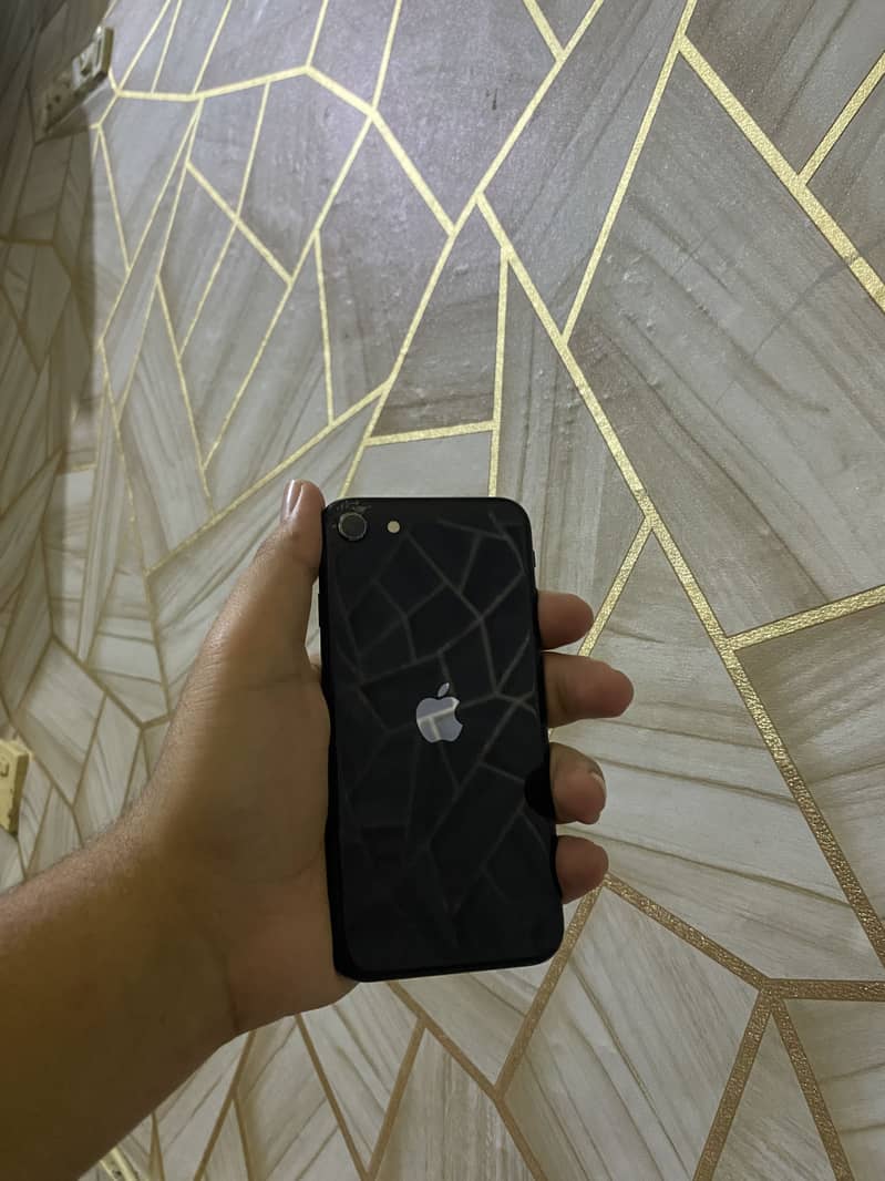 IPHONE SE2022 3rd generation 5