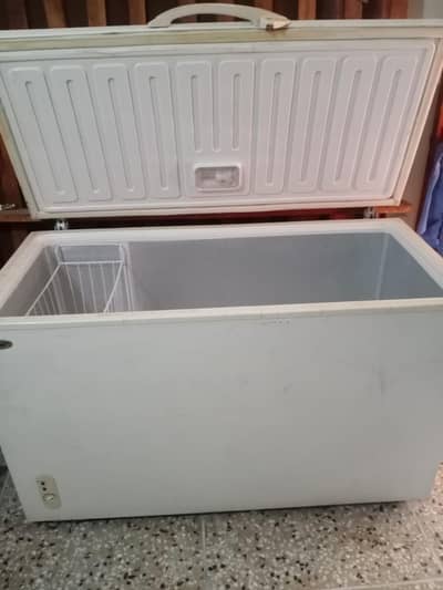 deep freezer