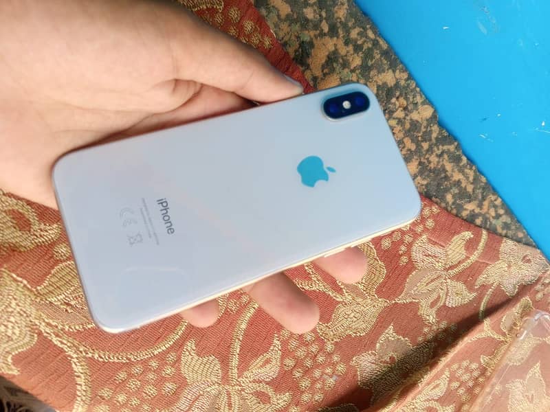 iPhone X 1