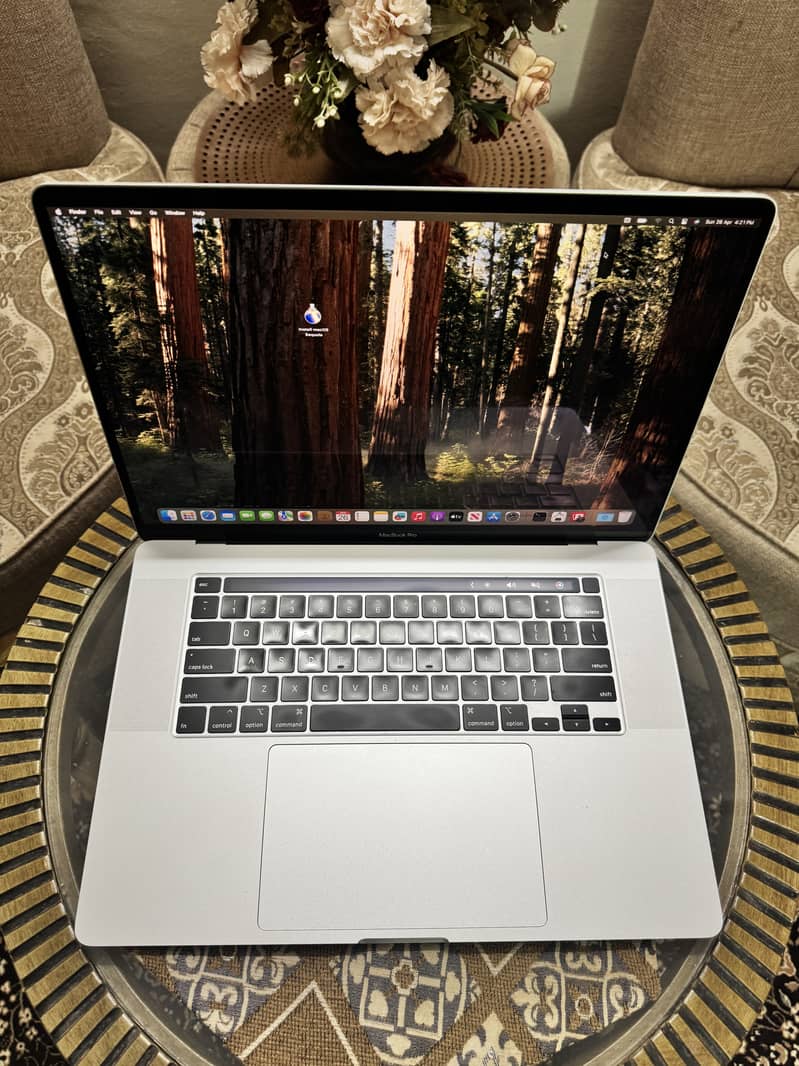 MacBook Pro 2019 7