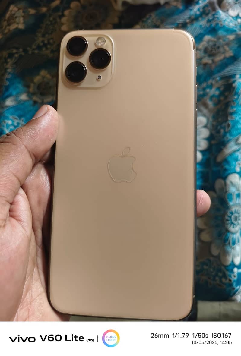 Apple iPhone 11 Pro Max 2