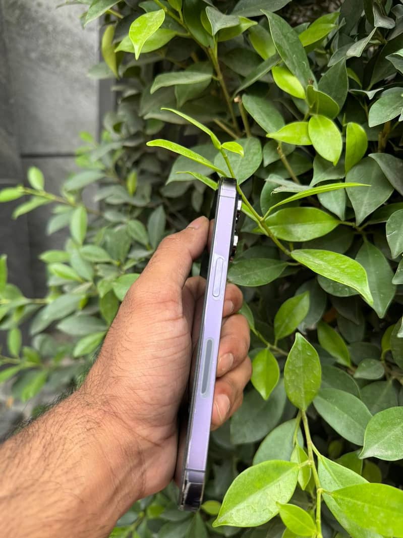 iphone 14 pro 4