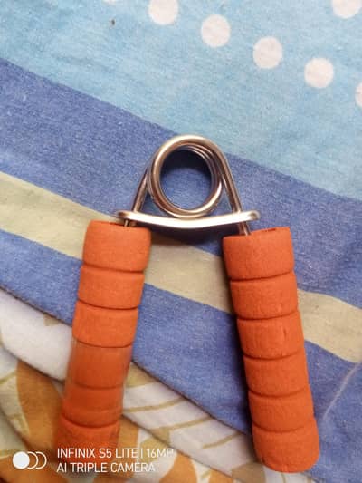 hand gripper