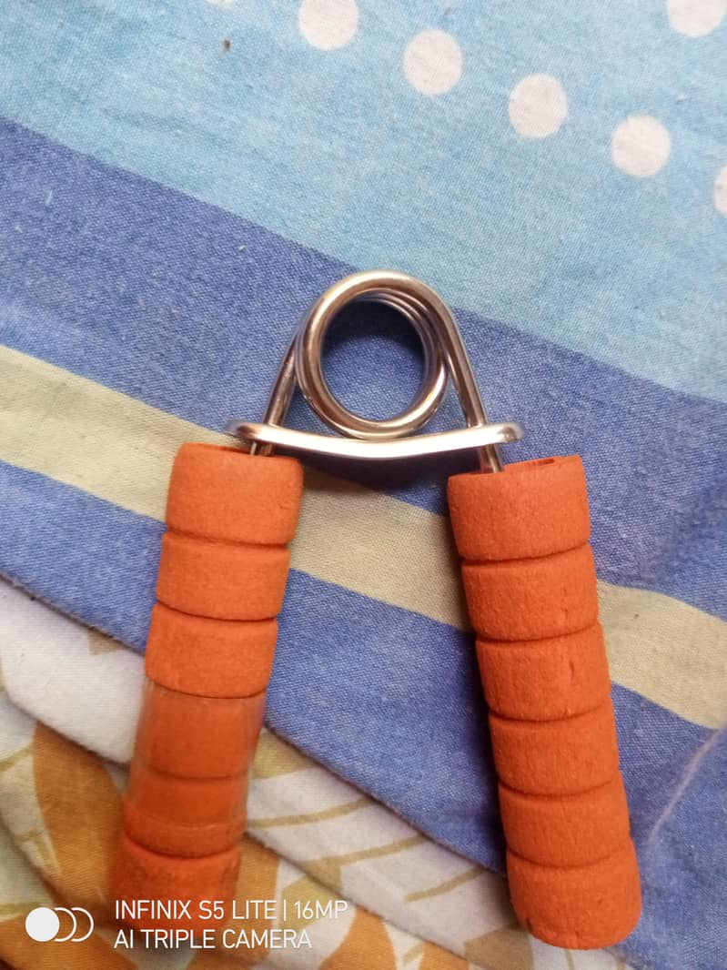 hand gripper 0