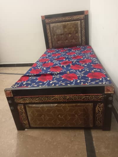 2 iron single bed without matress