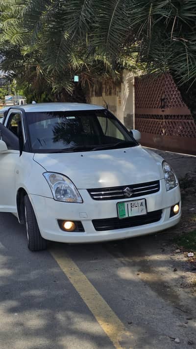 Suzuki Swift 1.3 DLX FULL Option