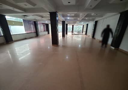 FURNISHED/NON-FURNISHED DOUBLE HALLS WITH M/F WASHROOM, KITCHEN, PARKING FOR RENT