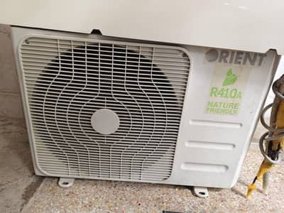 1.5 ton orient Ac