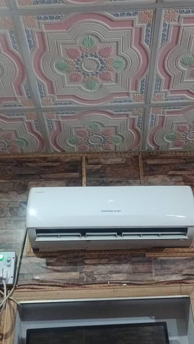 Changhong Ruba Inverter AC 1.5 Ton Excellent Condition