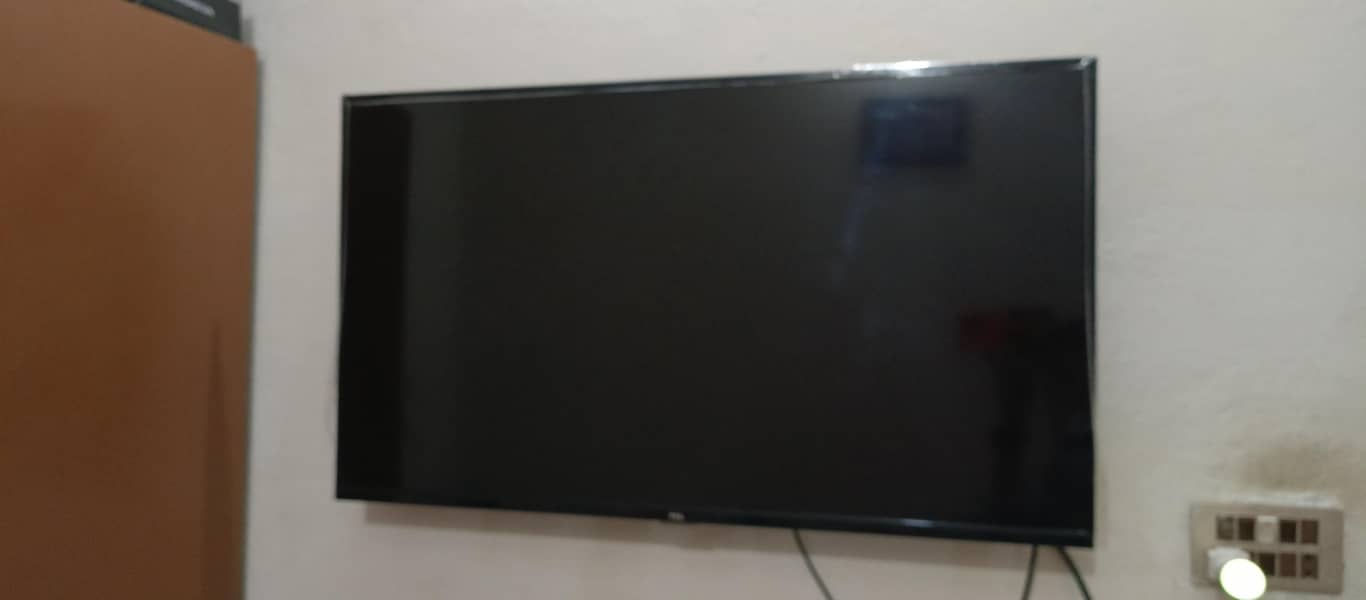 TCL LED 2