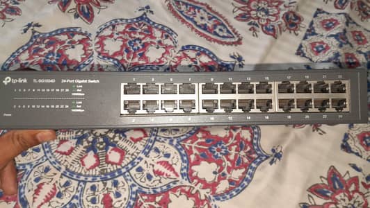 24 Gigabit Switch