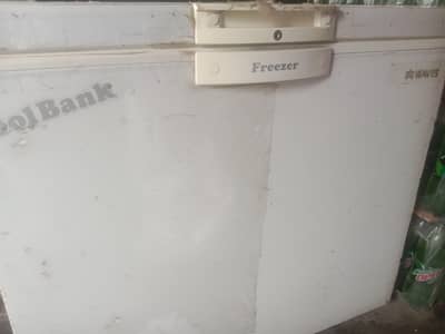 Good condition freezer