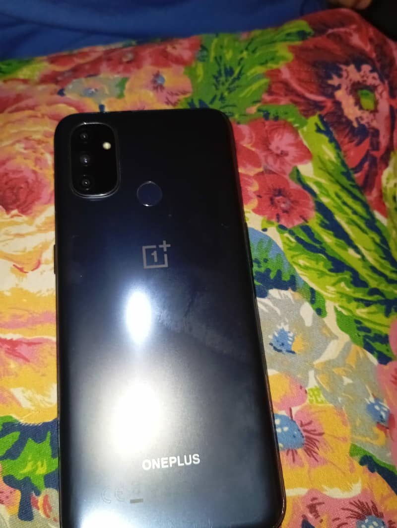 one plus N100 1