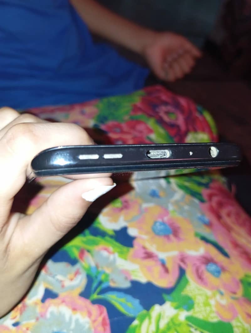 one plus N100 3