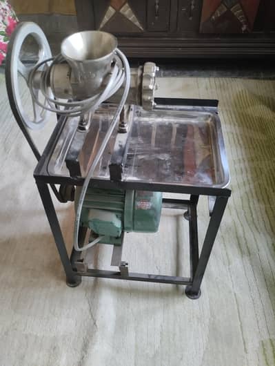 heavy duty qeema (mincer) machine  brand new with an engineer design
