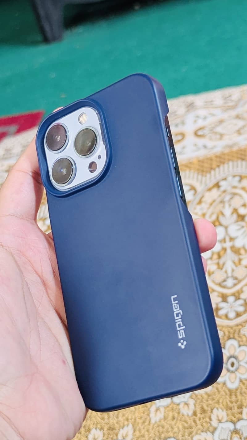 Apple iPhone 13 Pro 6