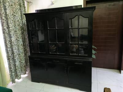 kitchen show case for sale urgent