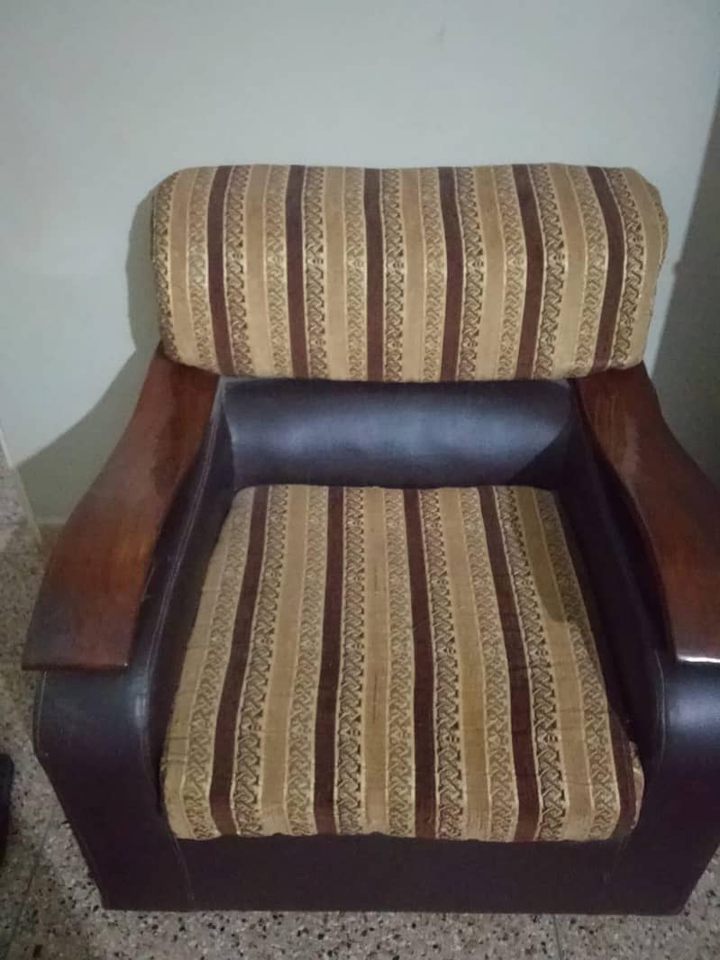 7 seater sofa set 0