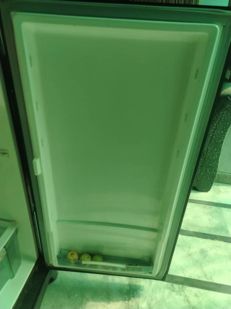 Gree fridge 7