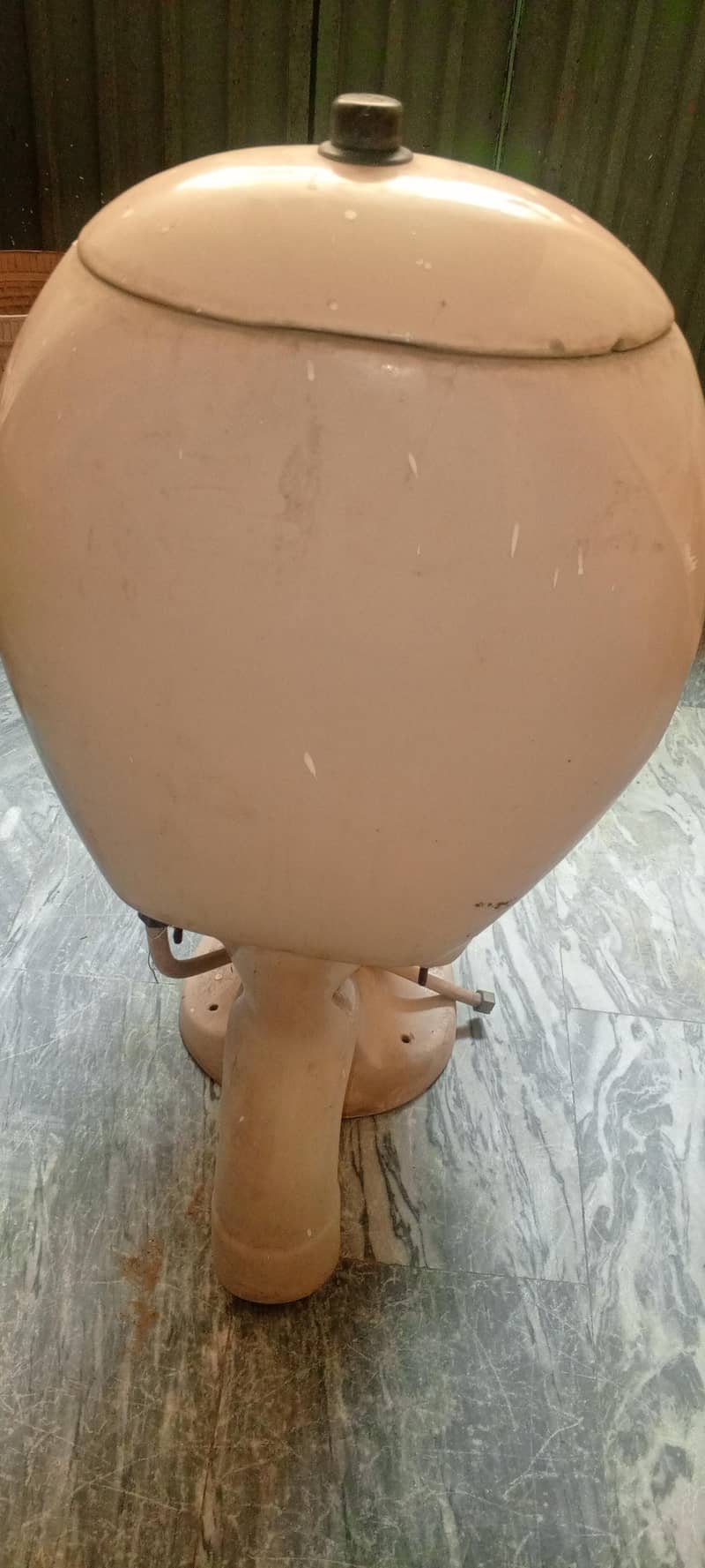 Commode 1