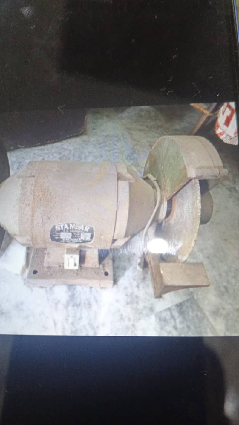 Grinder Machine 0