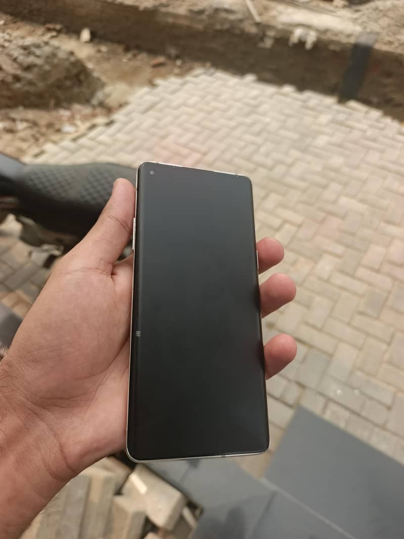 One plus 8 0