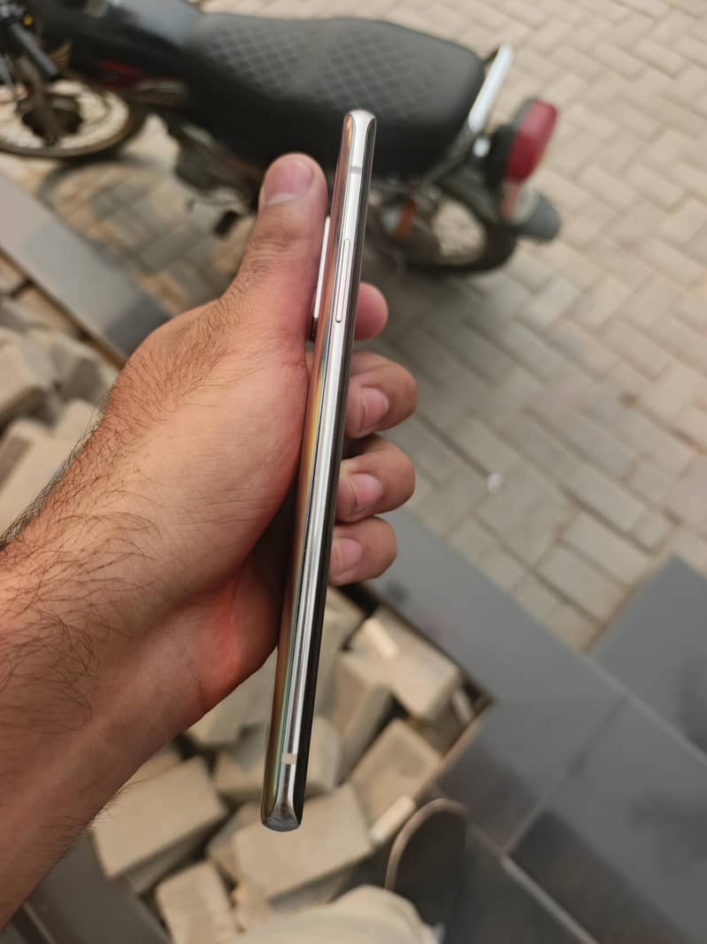 One plus 8 5