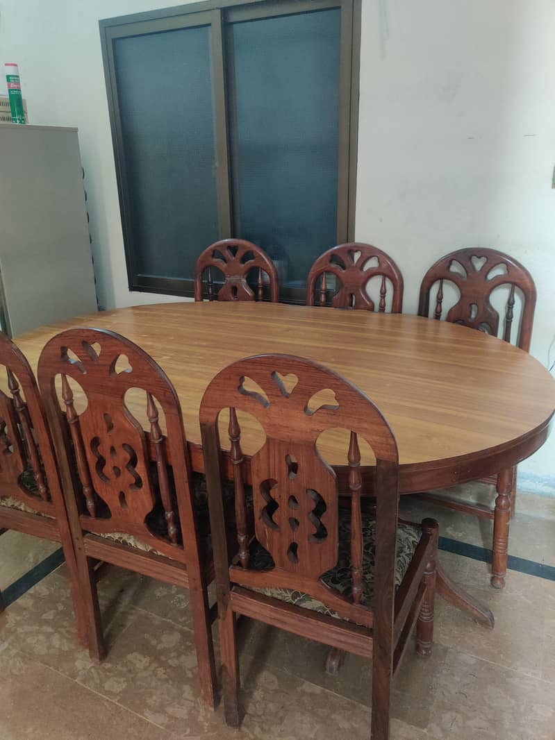 Dining table 6 chairs 0