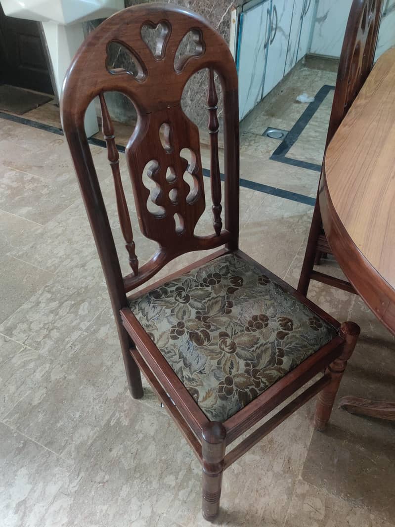 Dining table 6 chairs 2