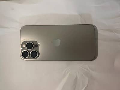 Apple iPhone 16 Pro Max