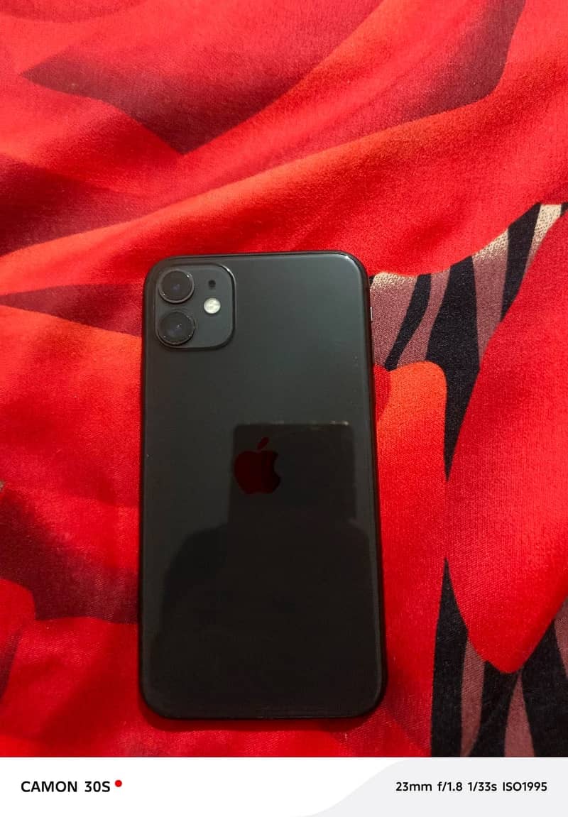 IPhone 11 3
