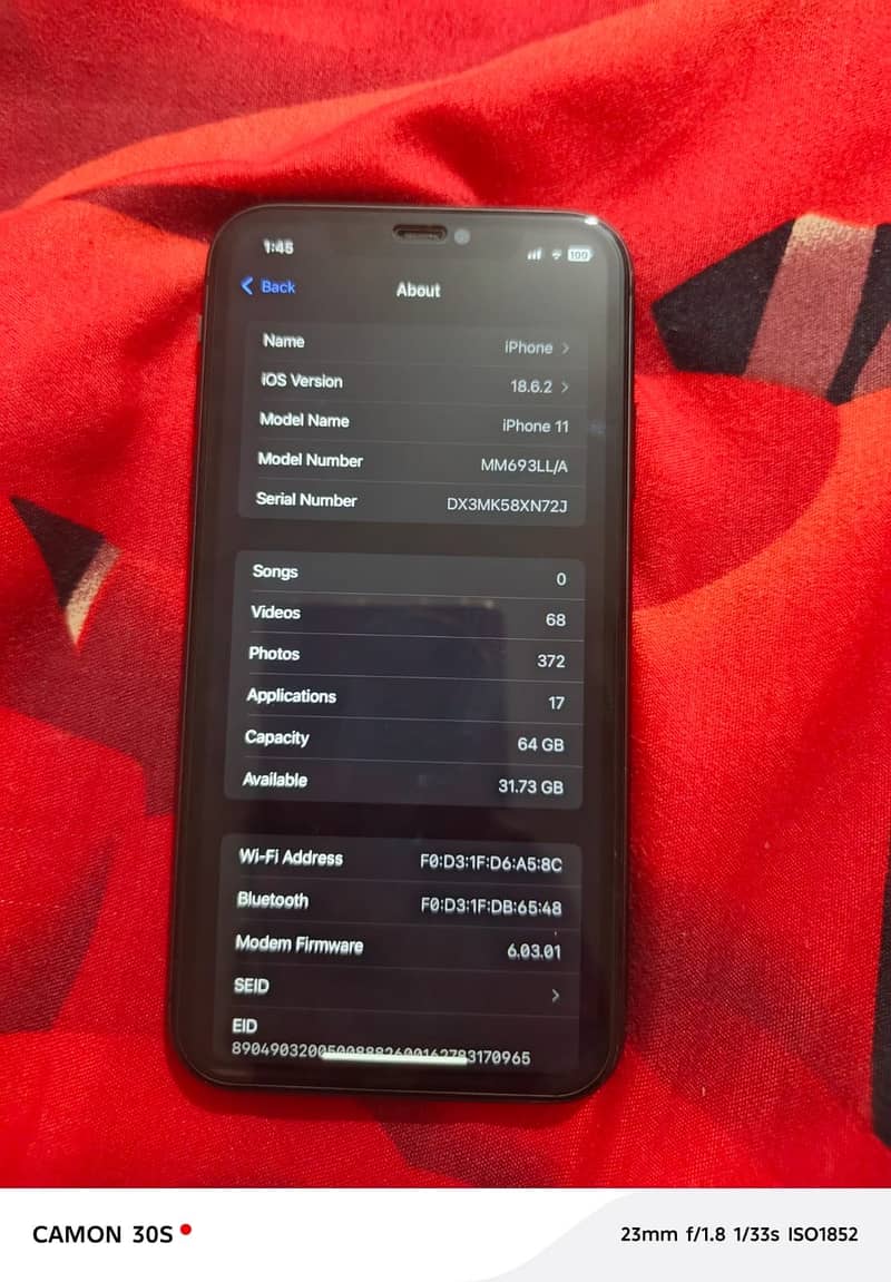 IPhone 11 4