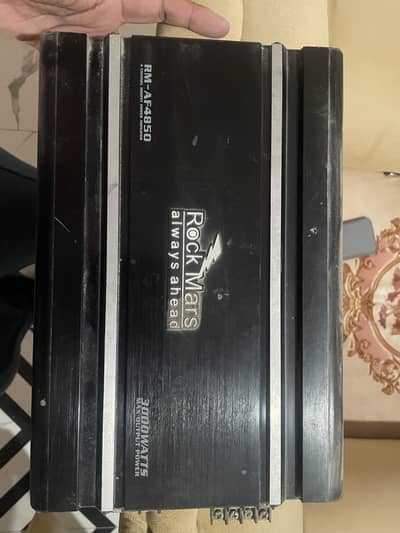 Car amplifier 4 channel orignal with baser