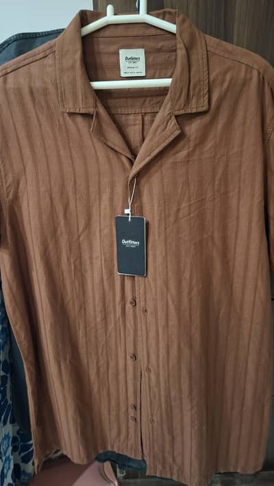 Outfitters regular fit Dark Brown Half sleeves