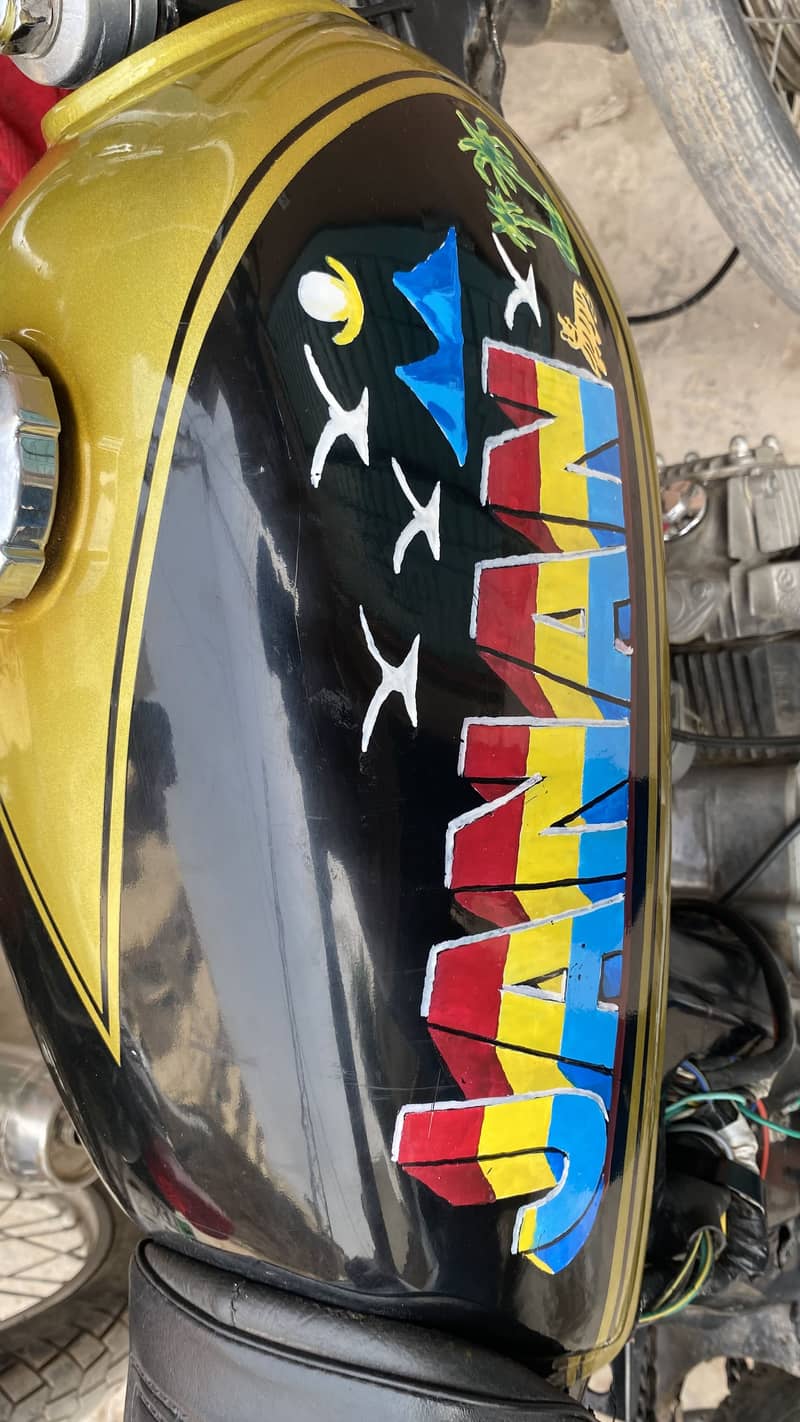 Down model fuel tank 0