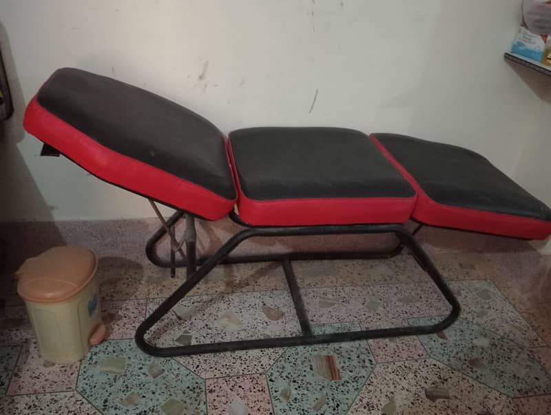 Facial bed 1