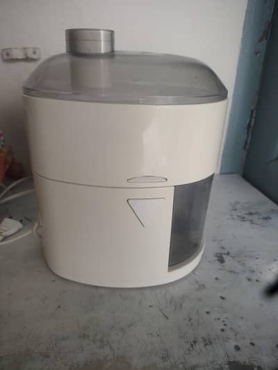 Sayota Heavy Duty Juice Extractor - Working Condition (Direct On/Off)