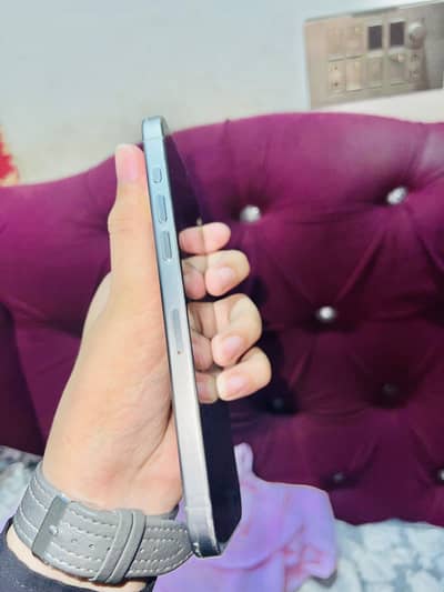 IPHONE 15 PRO MAX 256 NON PTA