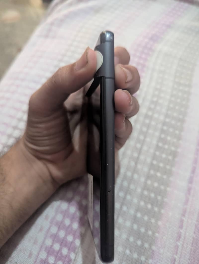 Google pixel 8 1
