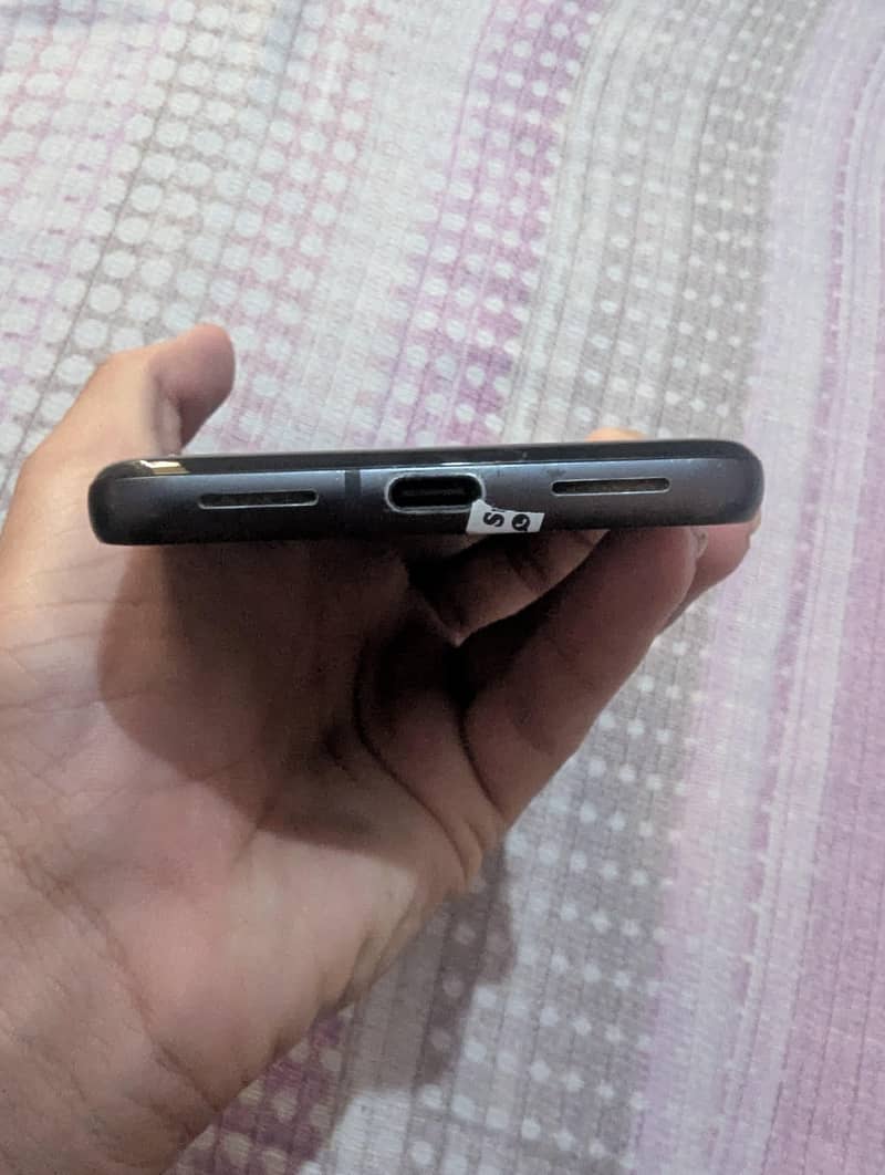 Google pixel 8 3