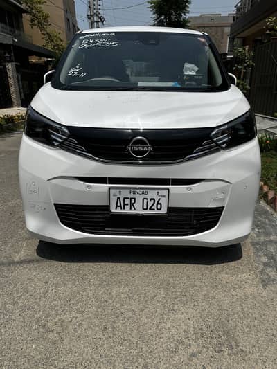 Nissan dayz 2024