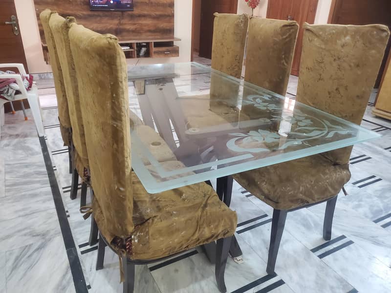 dining table with chairs 1