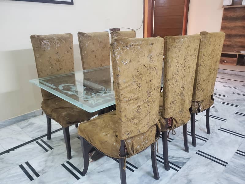 dining table with chairs 2