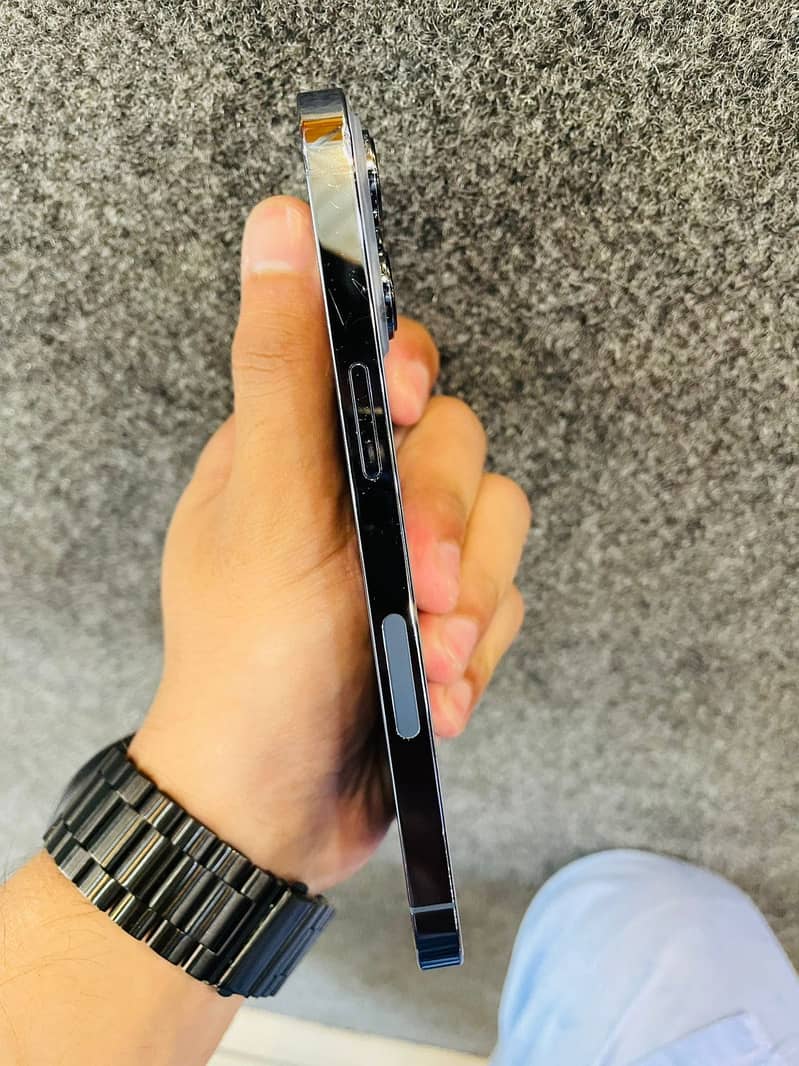 Iphone 13 pro 4