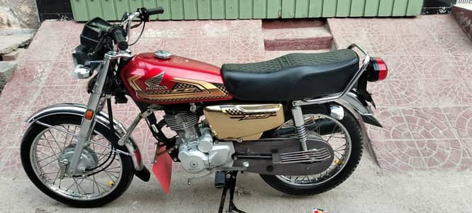 Honda self 125