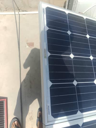 150 Watt Solar Plate for Sale – Good Condition